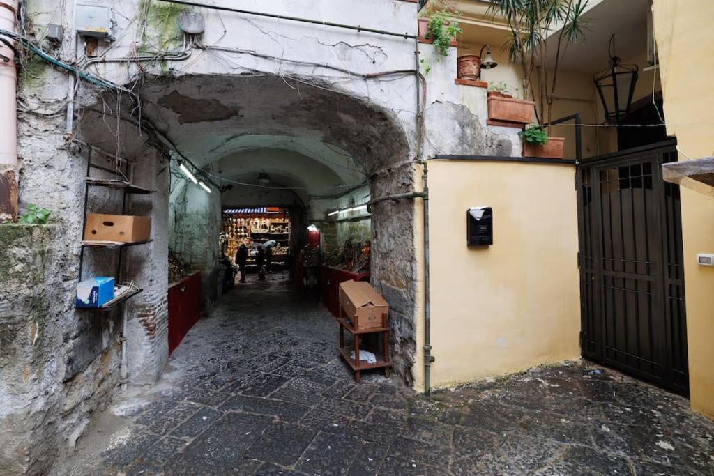 The San Gregorio Armeno Apartment By HouseinNapoli Eksteriør bilde
